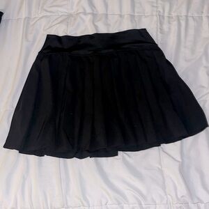 Size M Black Stretchy Skirt Good For Running